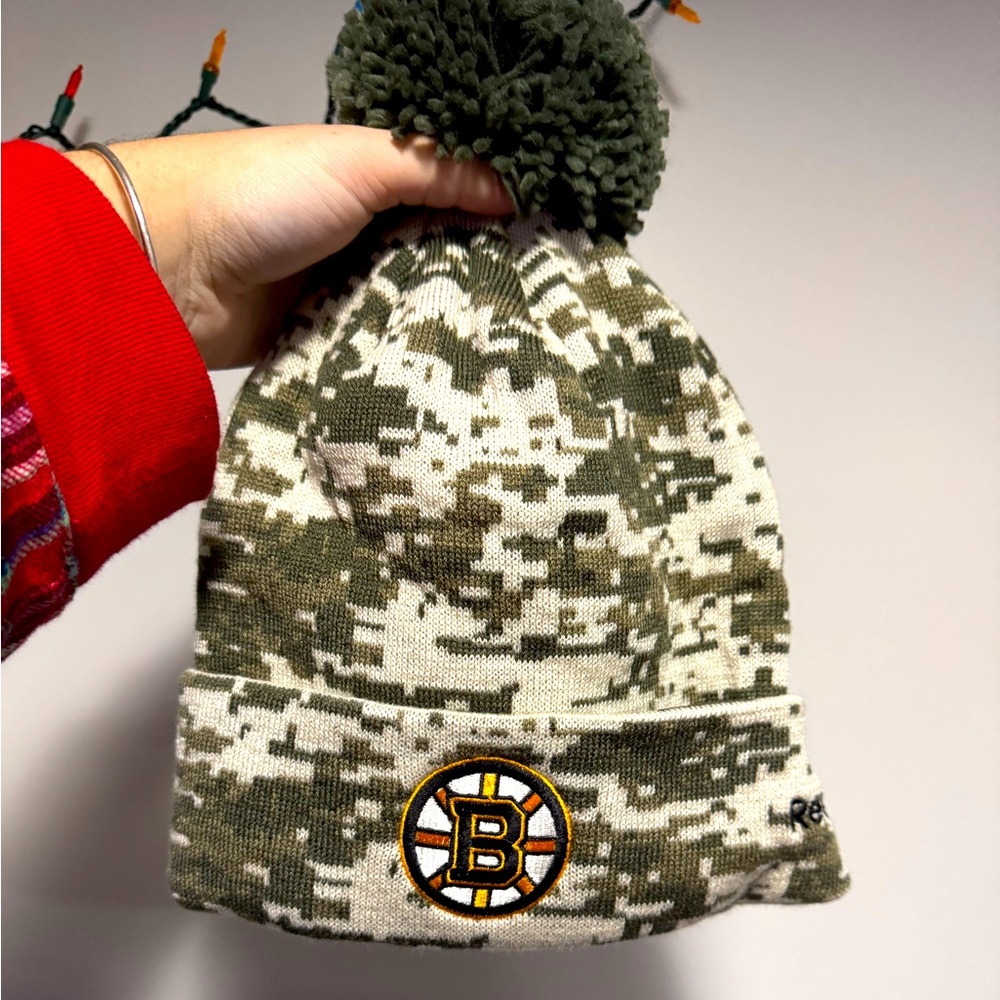 Reebok bruins camo winter hat